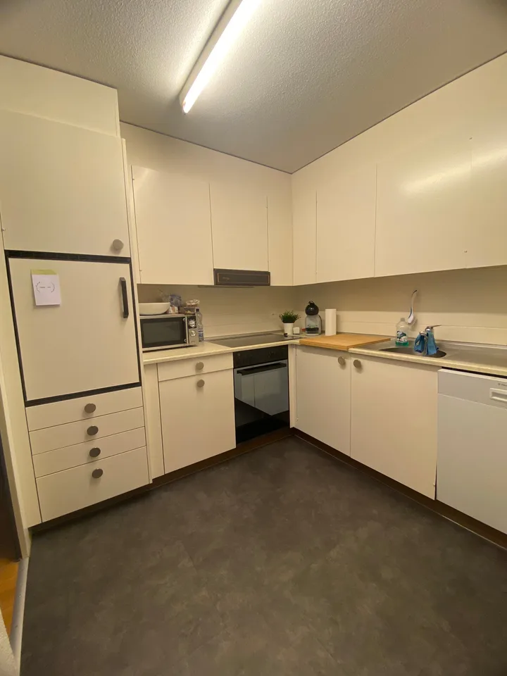 Grosszügige 2-Zimmerwohnung in ruhiger Parkanlage – Foto 7 von 14