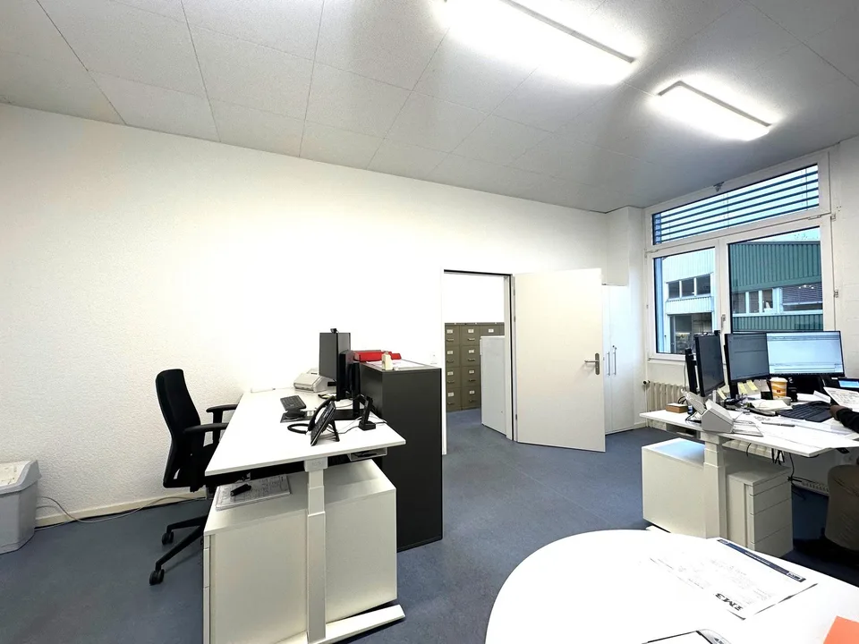 Letzte Bürofläche 164 m² mit 140m2 Lager und vielen EHP verfügbar – Foto 5 von 15