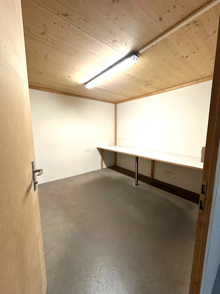 Letzte Bürofläche 164 m² mit 140m2 Lager und vielen EHP verfügbar – Foto 8 von 15