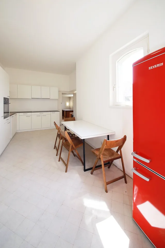 Primo affitto - camera elegante in villa, in ottima posizione nel distretto 7 – foto 11 di 14