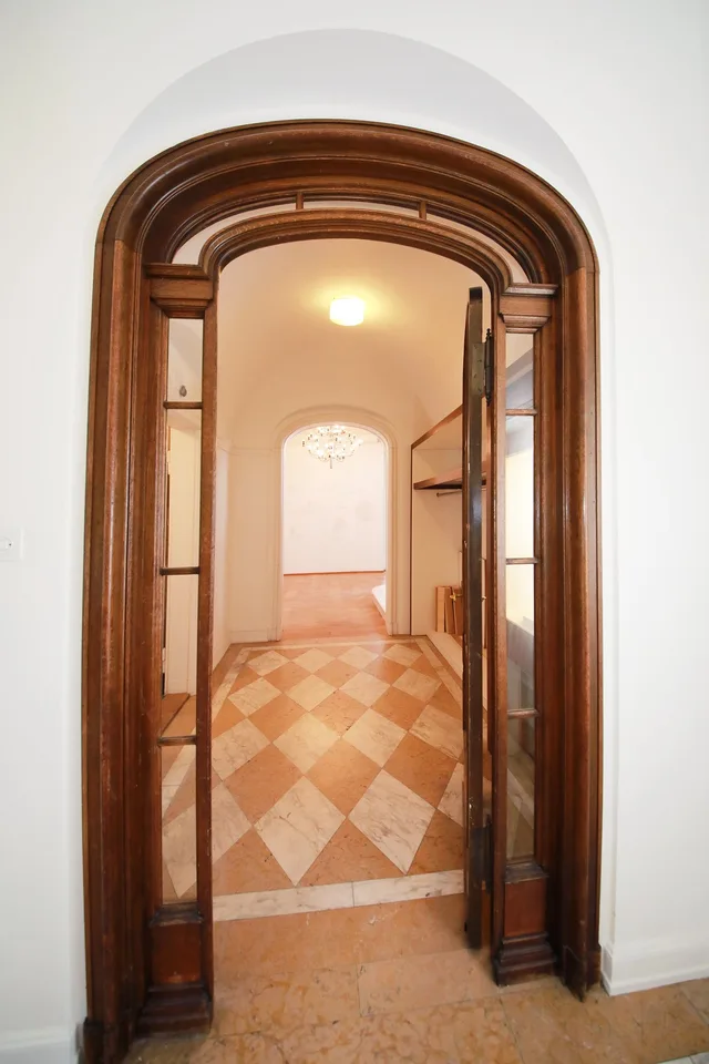 Primo affitto - camera elegante in villa, in ottima posizione nel distretto 7 – foto 4 di 14