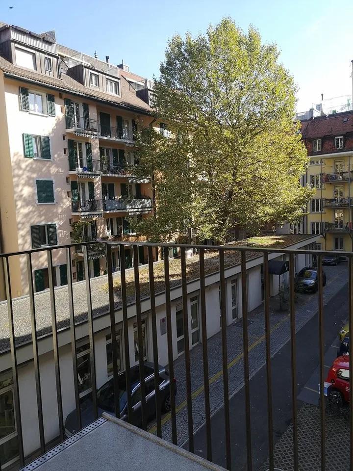 Bello appartamento di 3 camere con elementi di edificio vecchio nel distretto 4 – foto 5 di 8