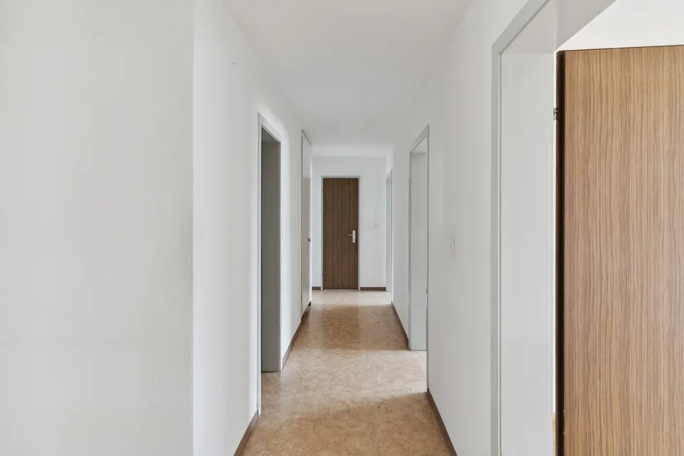 Möbliertes WG-Zimmer im Zentrum von Rüschlikon Befristet bis 31.01.2028 – foto 7 di 8