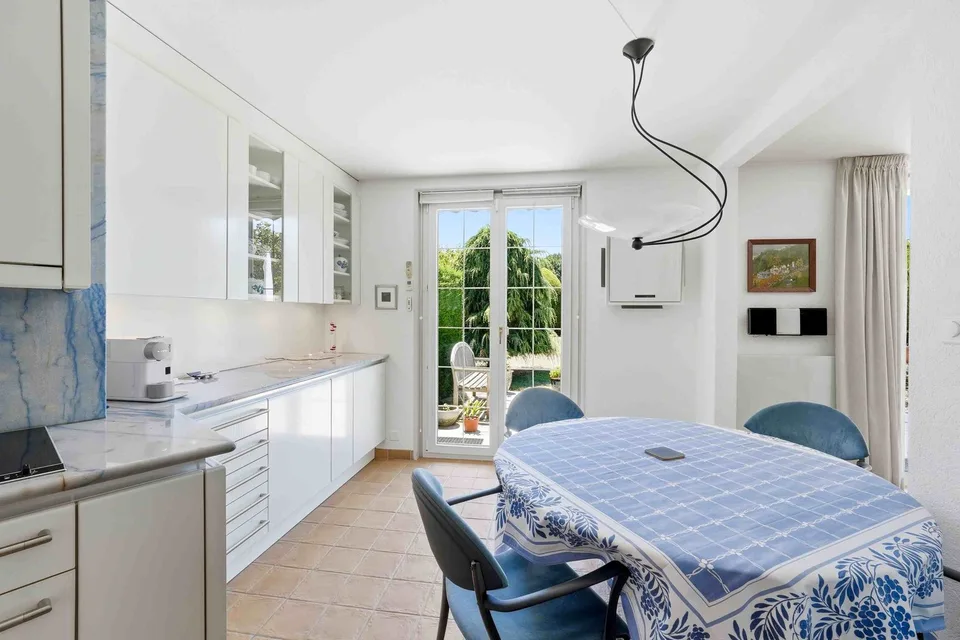 Helles Duplex-Wohnung mit 4.5 Zimmern in Saint-Sulpice – Foto 5 von 11