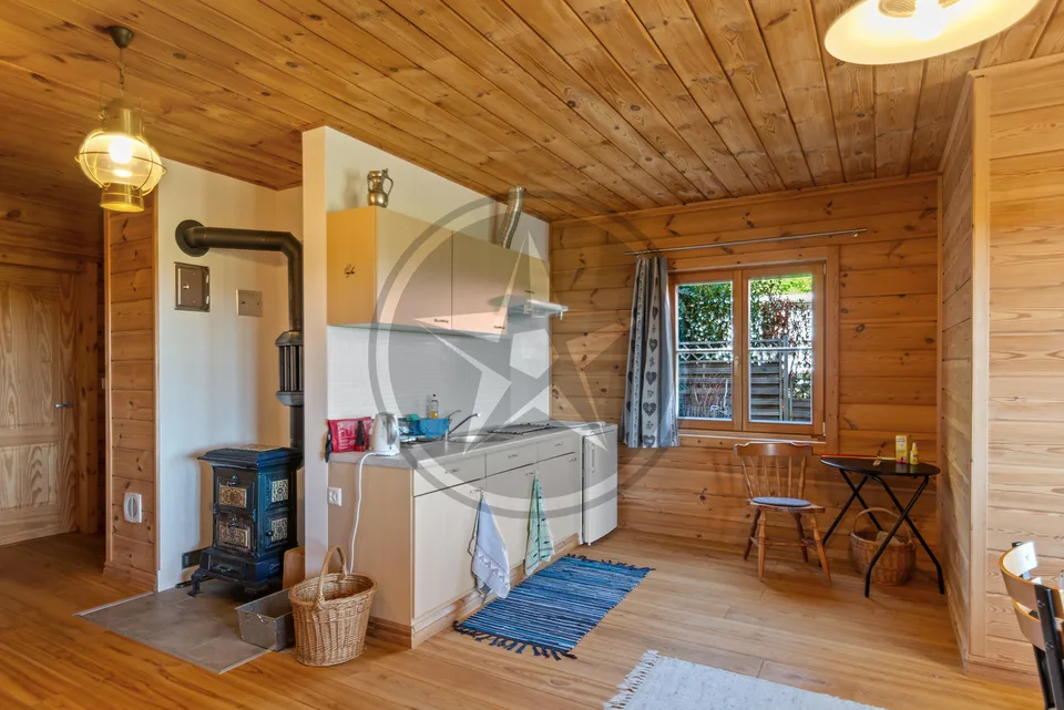 Une maison chaleureuse aux multiples possibilités à Diesse – photo 3 sur 13