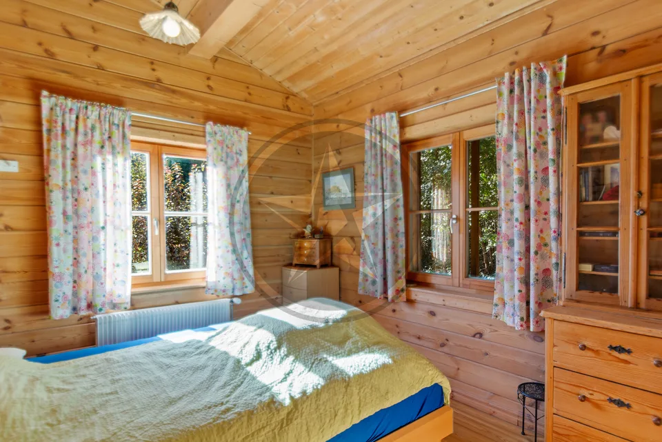 Une maison chaleureuse aux multiples possibilités à Diesse – photo 11 sur 13