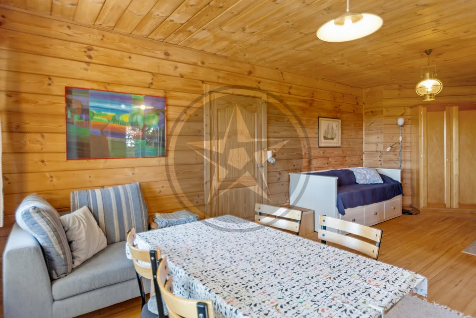 Une maison chaleureuse aux multiples possibilités à Diesse – photo 4 sur 13