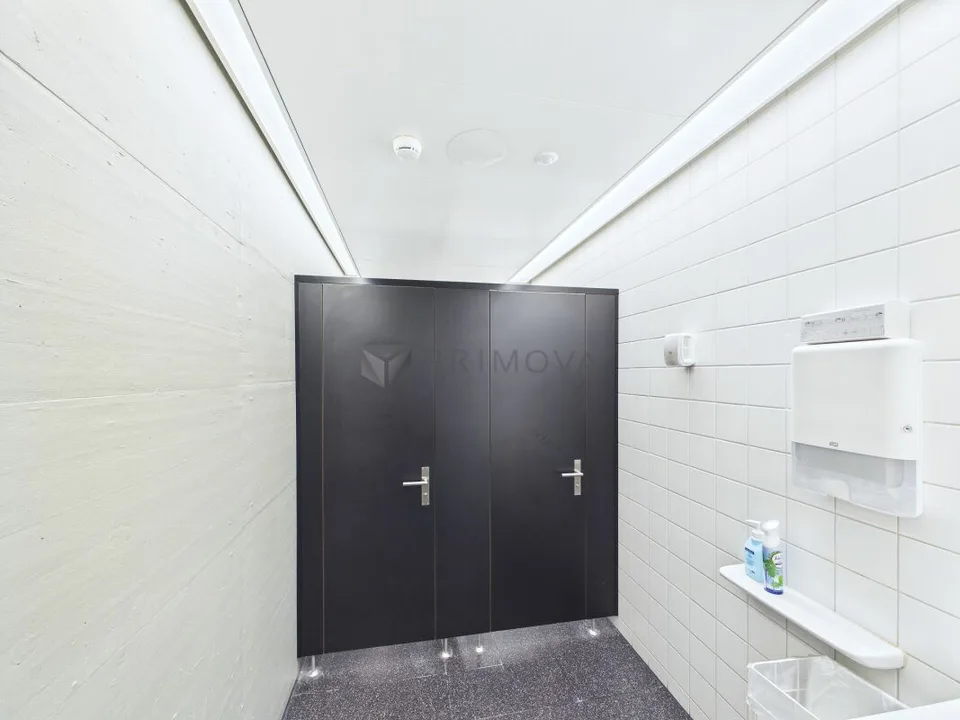 Repräsentative Bürofläche an bester Lage in Zürich-Oerlikon – Foto 6 von 19