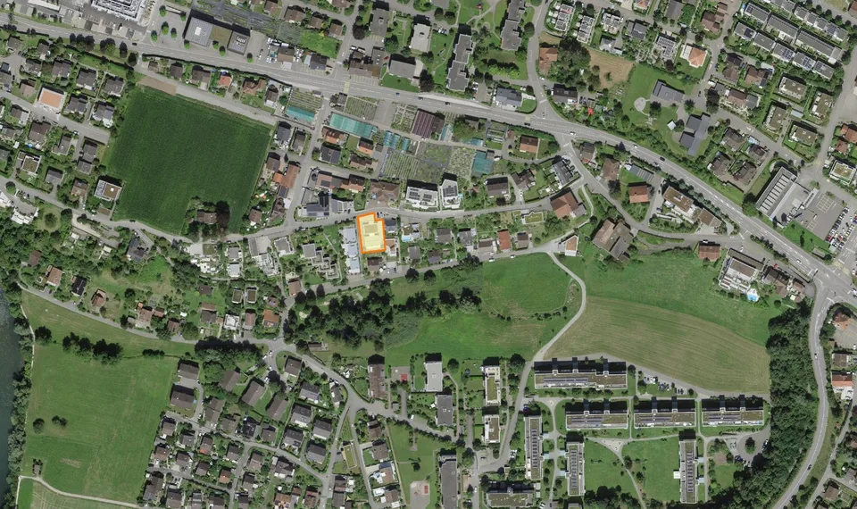 Grosszügiges Mehrfamilienhaus mit 15 Zimmern in Untersiggenthal – Foto 2 von 8
