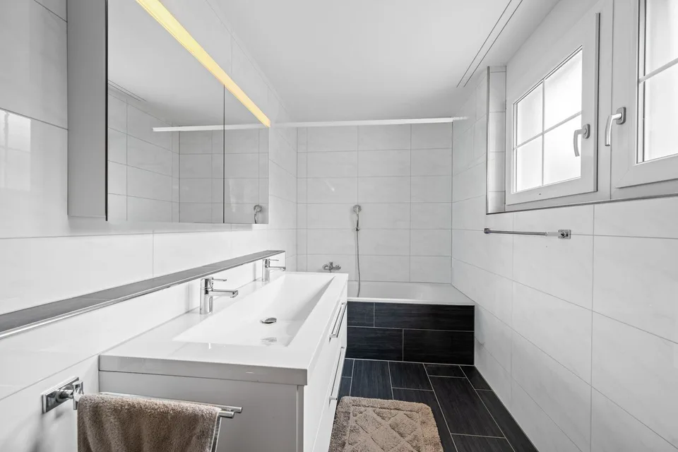 Attraktive 4.5-Zimmer-Gartenwohnung in Hagenbuch ZH – Foto 8 von 15