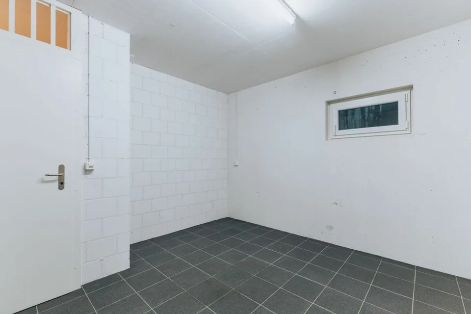 4.5-Zimmerwohnung in ruhiger Umgebung mit Blick ins Grüne – Foto 17 von 18
