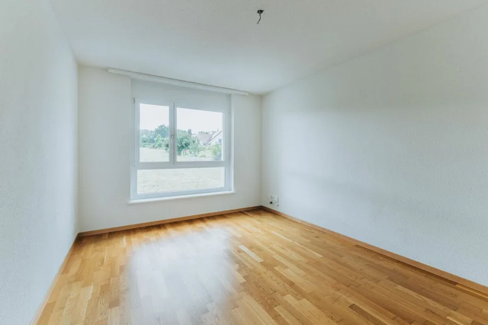 4.5-Zimmerwohnung in ruhiger Umgebung mit Blick ins Grüne – Foto 9 von 18