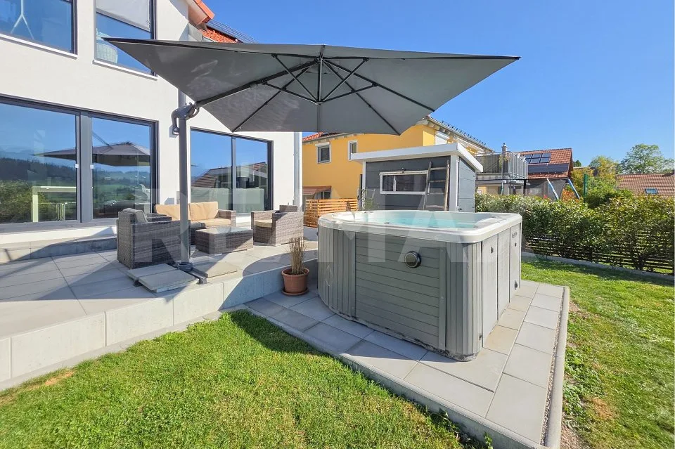 Una casa piena di luce, spazio e qualità della vita – foto 4 di 13