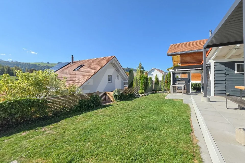 Una casa piena di luce, spazio e qualità della vita – foto 5 di 13