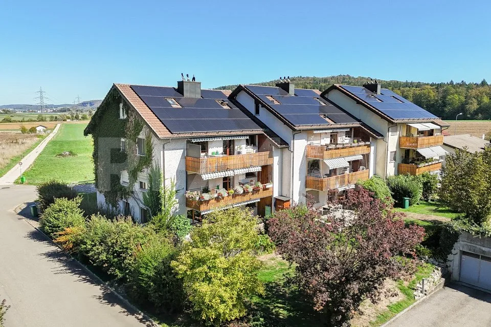 Appartamento mansardato spazioso ai margini della zona di costruzione – foto 12 di 12