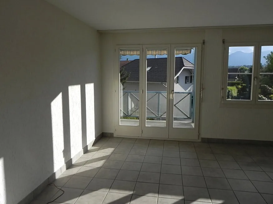 Gemütliche 4.5-Zimmer-Wohnung mit Bergblick in Uetendorf – Foto 9 von 13