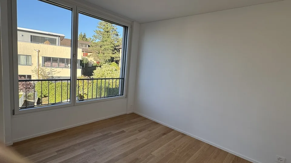 Modern 4.5-room new apartment with spacious balcony - first occupation – photo 7 of 10