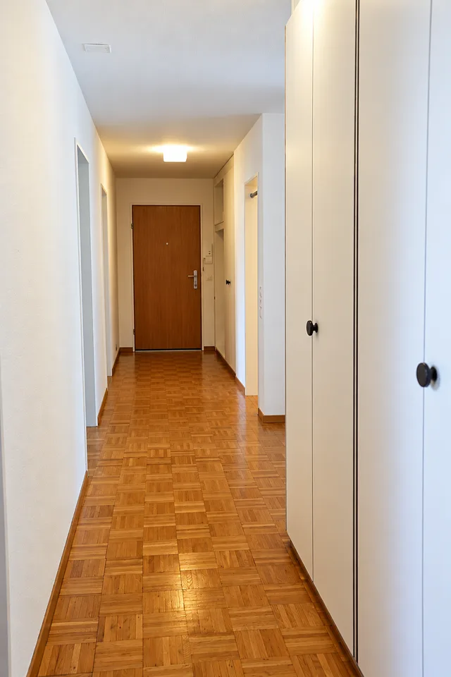 Helle 4.5-Zimmer-Wohnung mit Balkon in Balsthal – Foto 4 von 11