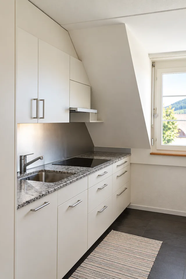 Helle 4.5-Zimmer-Wohnung mit Balkon in Balsthal – Foto 5 von 11