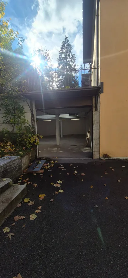 Espace industriel de 227 m² à louer à Le Locle – Disponible immédiatement – photo 6 sur 7