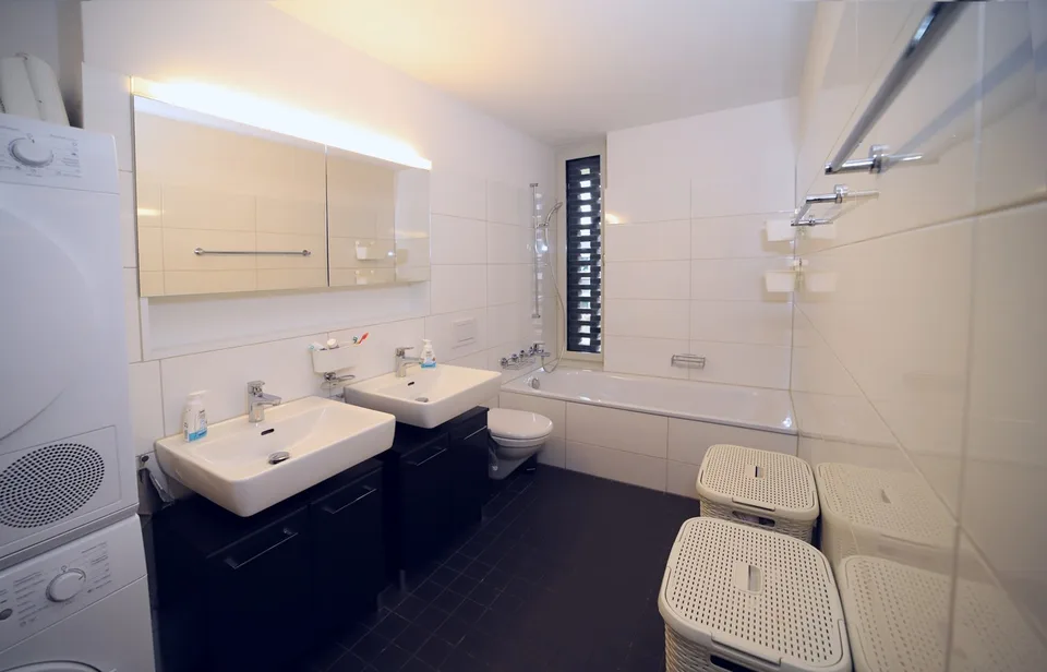 Komfortable 4.5-Zimmerwohnung, gut mit ÖV erschlossen – Foto 6 von 7