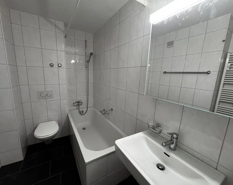 Appartamento 3 camere, 2° piano a destra – foto 7 di 8