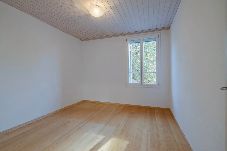 Moderne, neu renovierte Wohnung im Hochparterre – Foto 5 von 10
