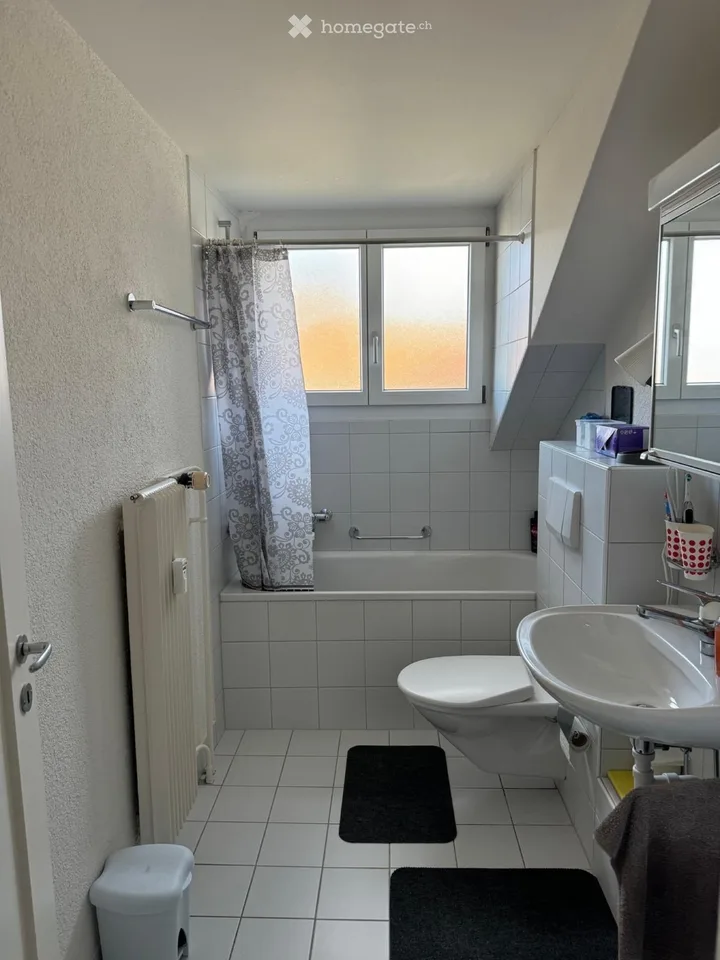 2 Zimmer-Dachwohnung – Foto 4 von 5