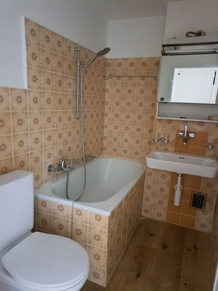 Living in a quiet residential area – photo 3 of 7