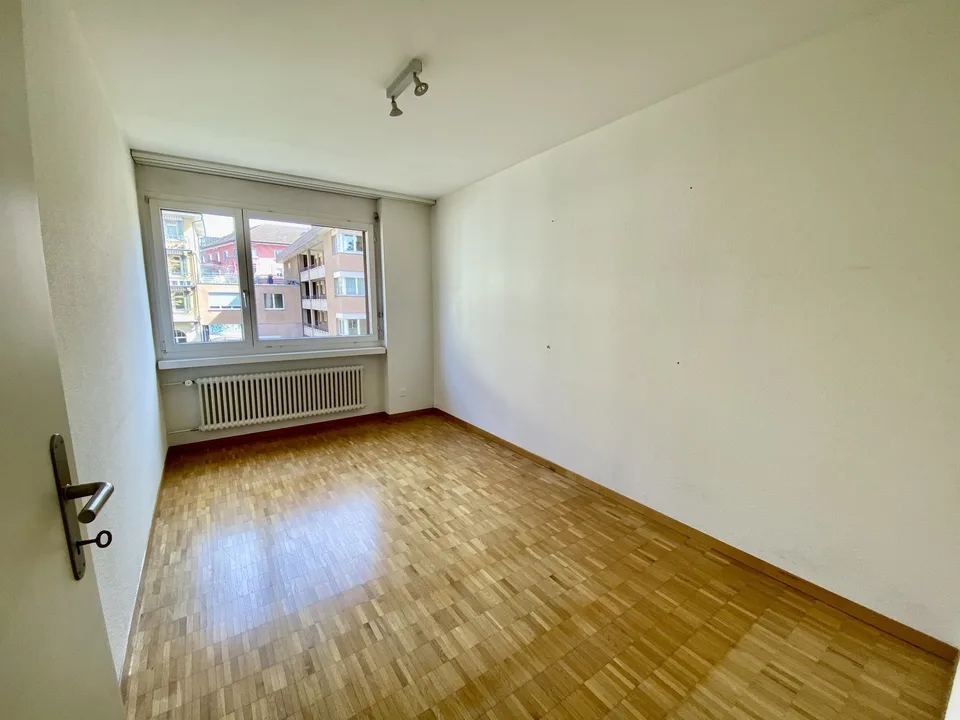 Appartamento 3,5 locali a Rüschlikon! - Limitato fino al 31.01.2028 – foto 3 di 5