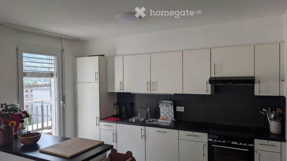 Zu vermieten in Sion Geräumige 3.5-Zimmer-Wohnung 112 m² – Foto 2 von 5