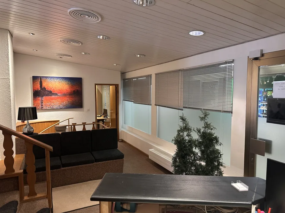 Lokal im Herzen von Crans – Foto 3 von 13