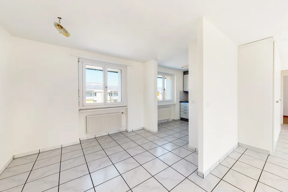 Spacious ground floor apartment with garden access is looking for you. – photo 3 of 10