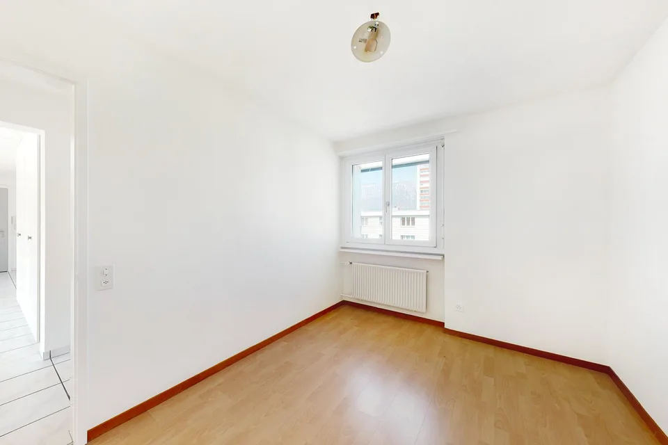 Spacious ground floor apartment with garden access is looking for you. – photo 6 of 10