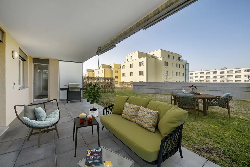 Spacious apartment with sunny garden seating area – photo 9 of 9