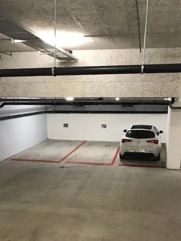 Parking space for rent in district 4! – photo 2 of 2