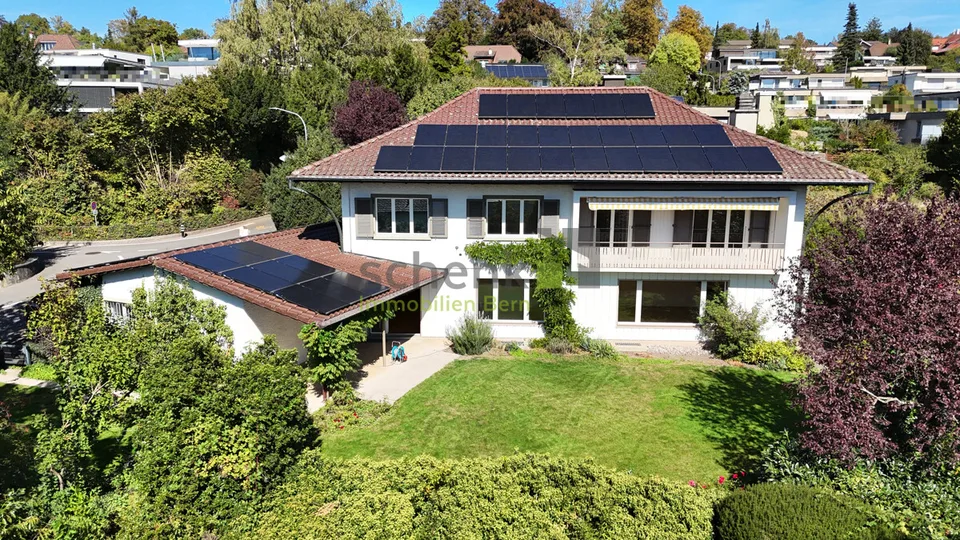 Grosszügiges Zuhause an ruhiger und sonniger Lage – Foto 2 von 13