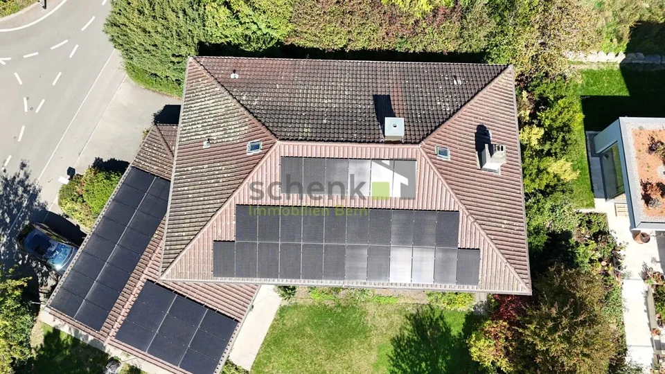 Grosszügiges Zuhause an ruhiger und sonniger Lage – Foto 3 von 13