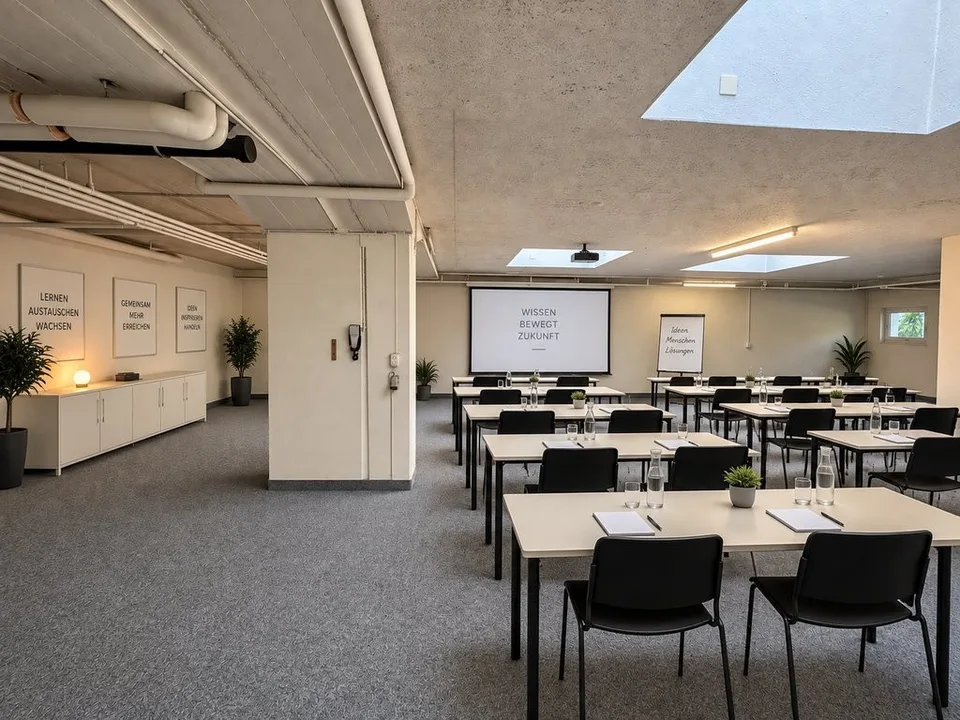 Espace spacieux pour des idées près de la ville – photo 2 sur 6