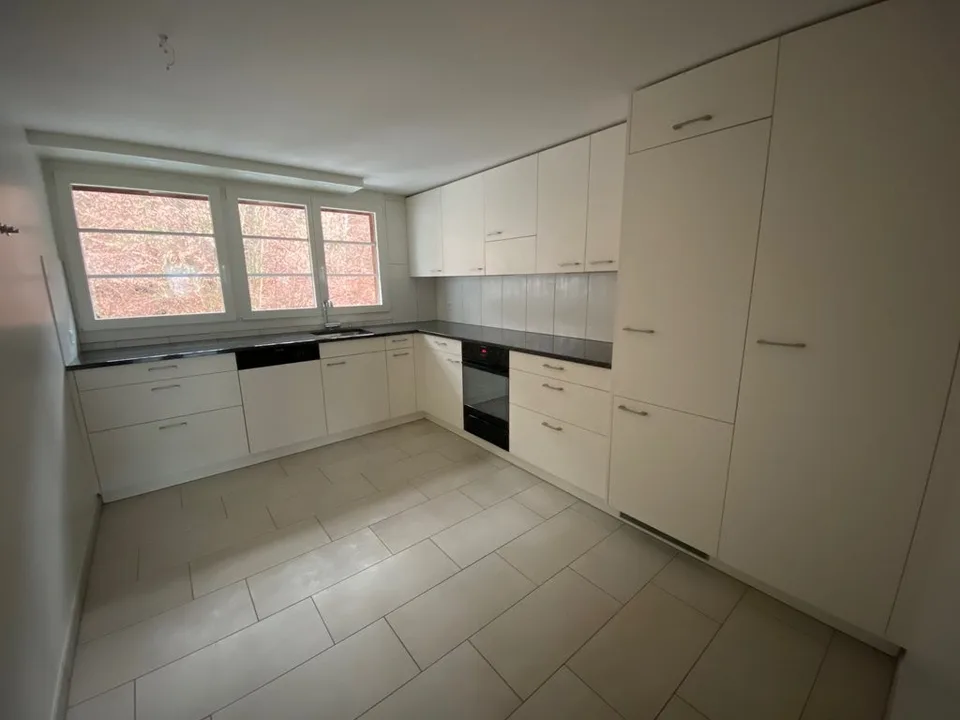 LIVING IN A FARMHOUSE - YOUR NEW HOME – photo 2 of 12
