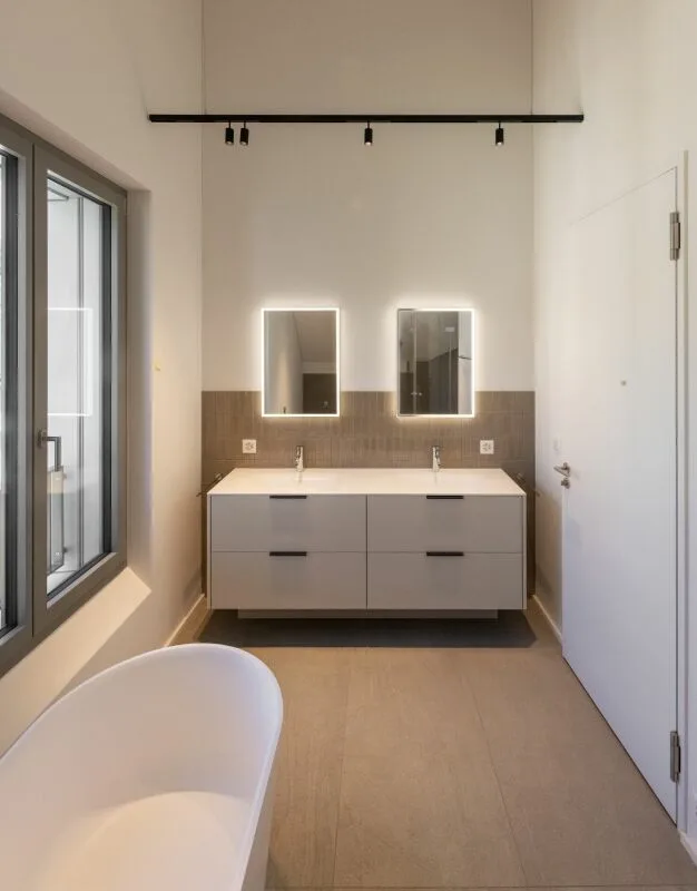 Surconstruction de la gare: appartements de penthouse exclusifs avec vue panoramique imprenable sur le lac Ägeri – photo 10 sur 11