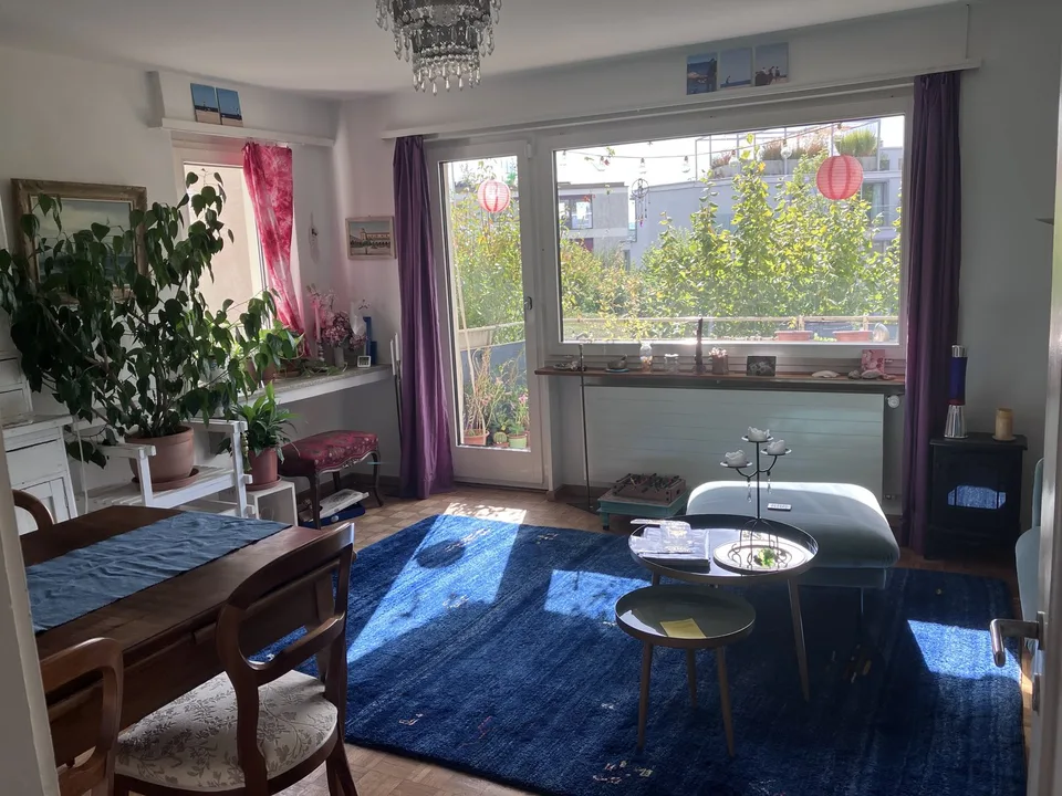 3½ ZI-WOHNUNG IN ZÜRICH - KREIS 10 HÖNGG, MÖBLIERT, TEMPORÄR – photo 2 of 5