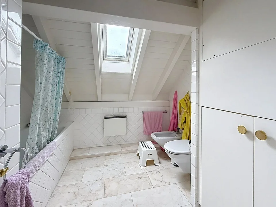 Wohnung mit Charme, geräumig und hell, mit Balkon – Foto 8 von 10