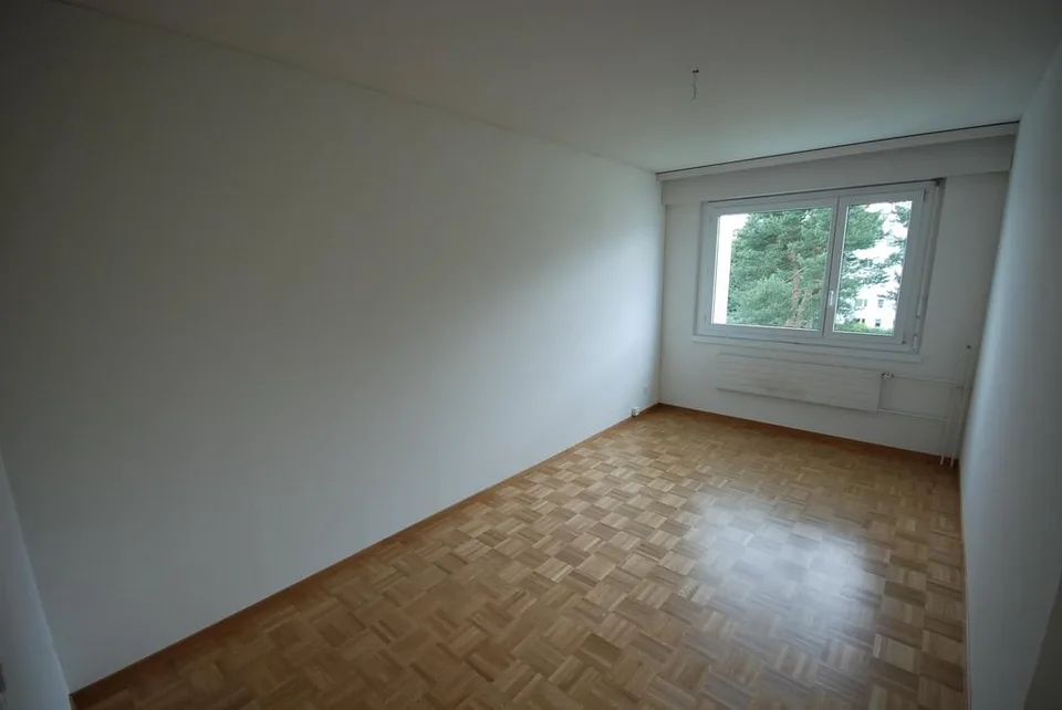 Appartement de 5 pièces lumineux au 2e étage dans le centre de Volketswil – photo 6 sur 7