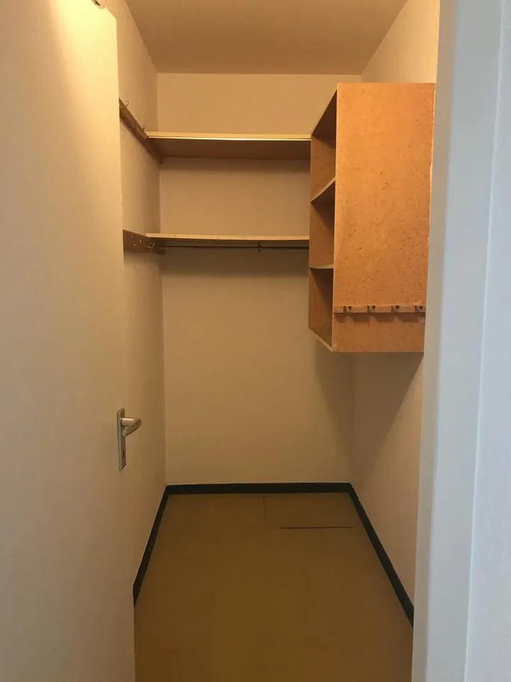 Appartement de 5 pièces lumineux au 2e étage dans le centre de Volketswil – photo 7 sur 7