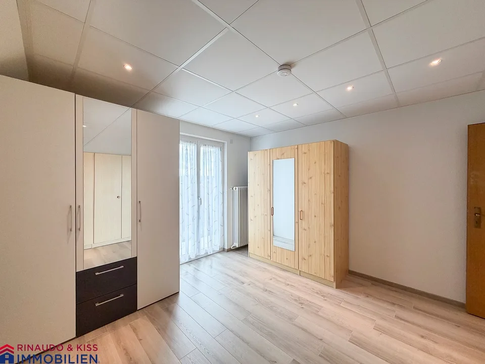 Casa unifamiliare affascinante con piscina e giardino a Küttigen – foto 12 di 14
