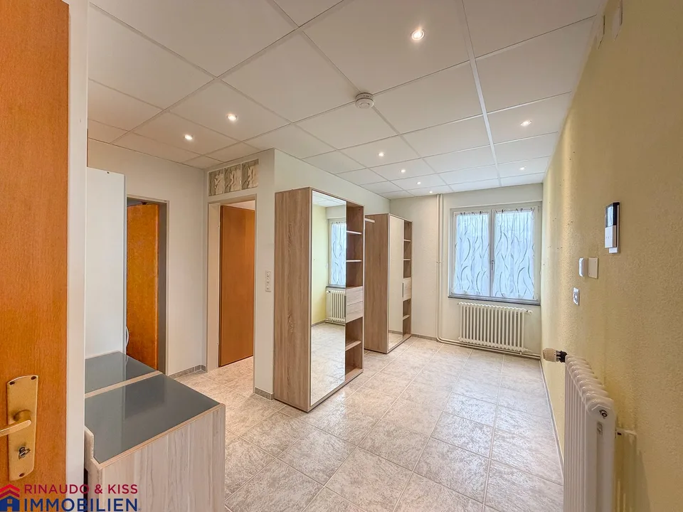 Casa unifamiliare affascinante con piscina e giardino a Küttigen – foto 5 di 14