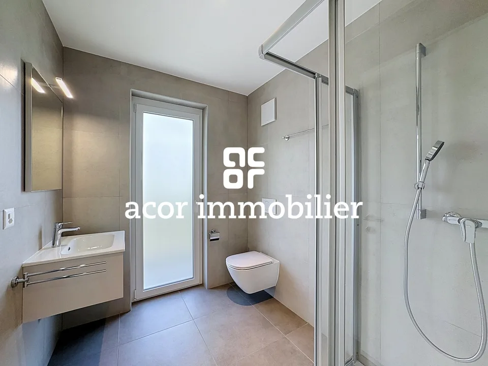Sion - Appartement contemporain de 4½ pièces – photo 6 sur 12