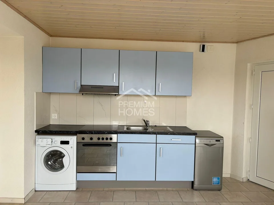 Casa polivalente per più generazioni con potenziale in ottima posizione – foto 7 di 9