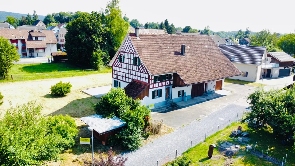 Charmantes Bauernhaus mit viel Potenzial! Pfyn TG – Foto 2 von 4